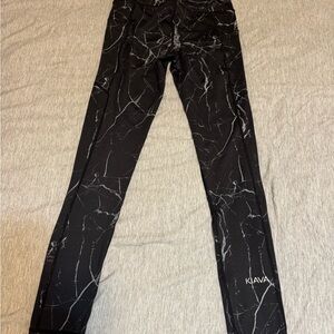 Black Marble Women's Leggings
